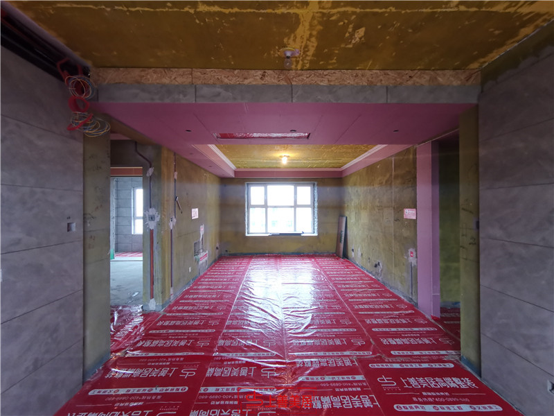 帝華鴻府120平在施工地