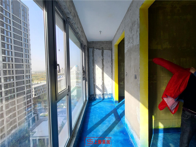 融創(chuàng)214平