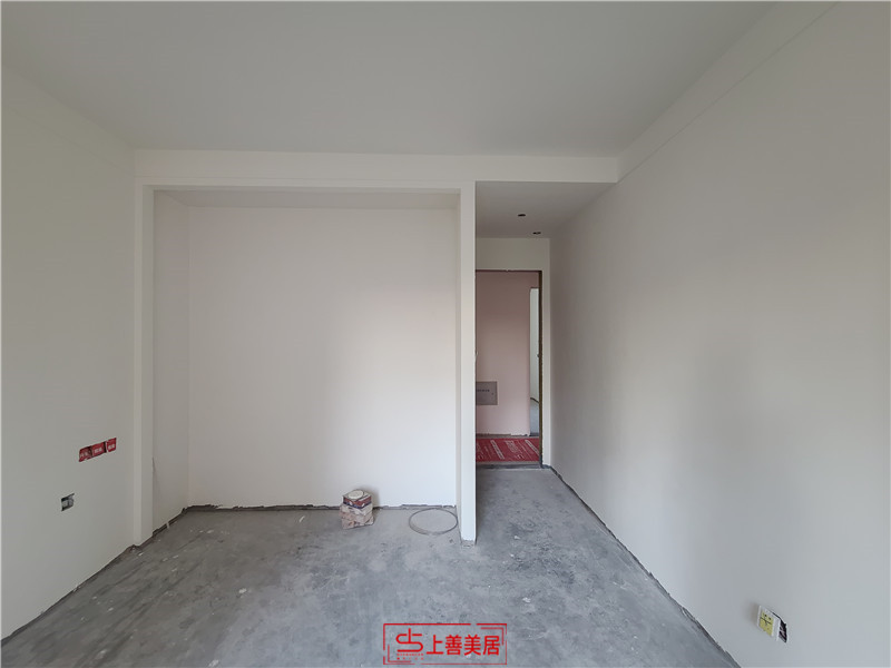 國(guó)赫天著130平