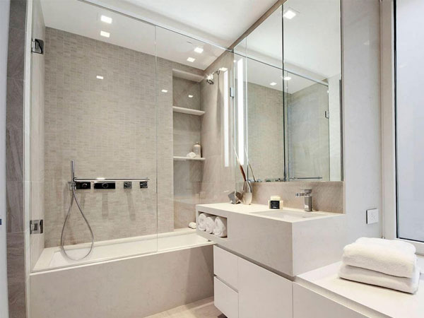 衛(wèi)生間半隔板干濕分離