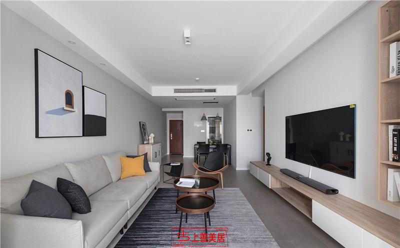 保利拉菲/113㎡現(xiàn)代簡(jiǎn)約