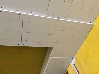 上善美居施工工地木工